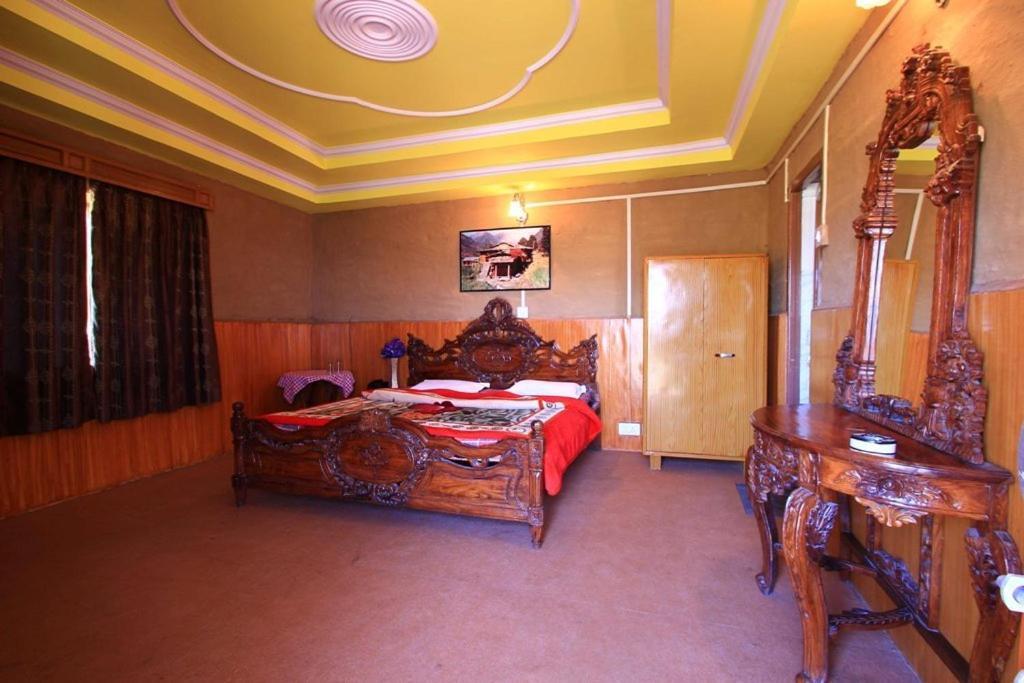 Oyo 43476 Vatika Resort Shimla Habitación foto